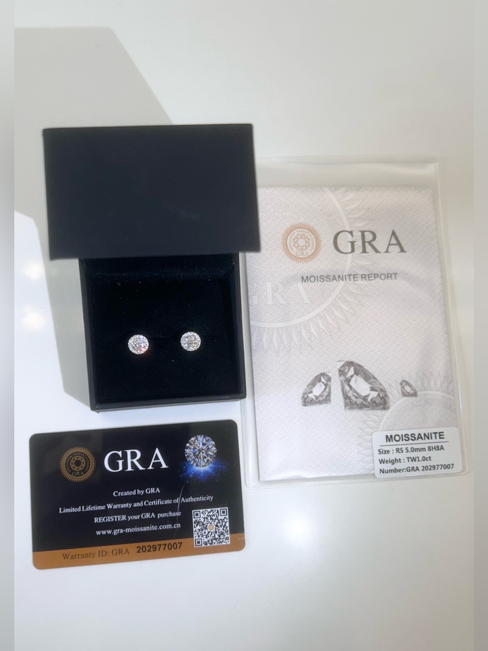 GRA Certified VVS1 Moissanite halo earring